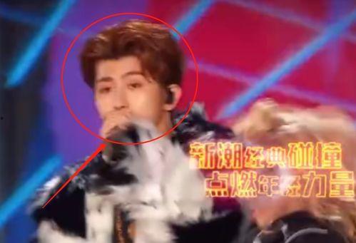 蔡徐坤被爆料阵容视频,揭秘偶像背后的故事  第1张